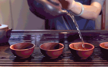 1697703334908961.gif